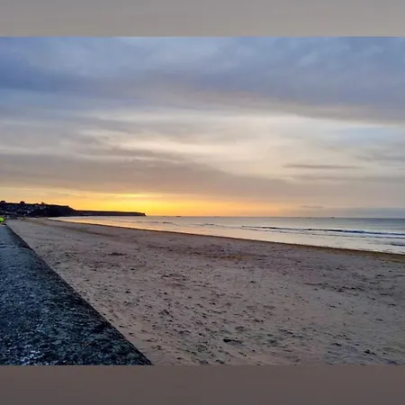 Le Tiny Beach, Impasse De L'horizon, アパート *