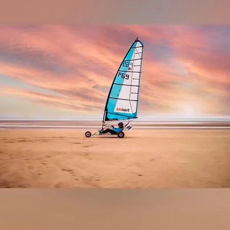 Le Tiny Beach, Impasse De L'horizon, アネル