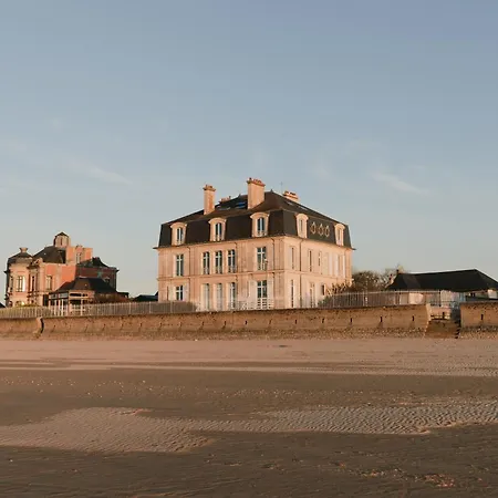 Le Tiny Beach, Impasse De L'horizon, アパート